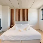 Coliving - Bord De Meuse - L'atelier De La Meuse Hotel