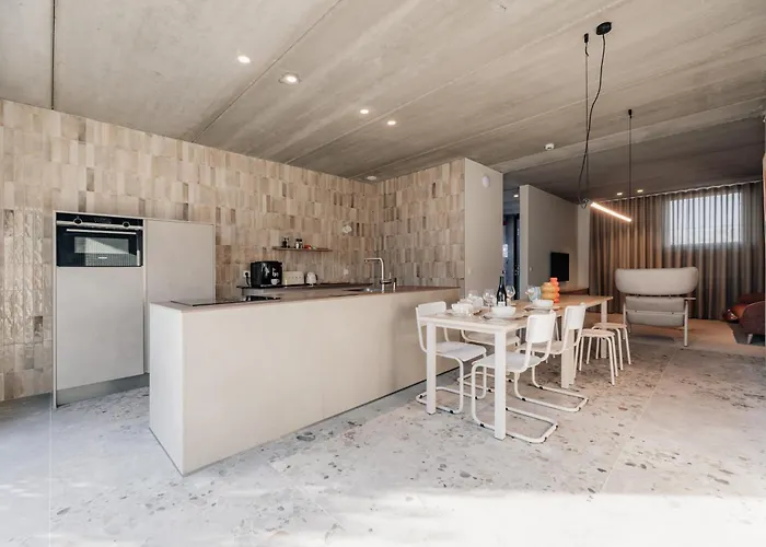 Coliving - Bord De Meuse - L'atelier De La Meuse Hotel *