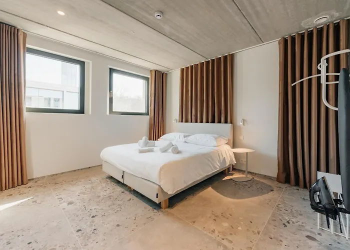 Coliving - Bord De Meuse - L'atelier De La Meuse *