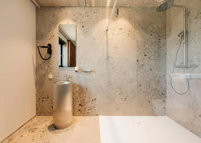 Coliving - Bord De Meuse - L'atelier De La Meuse Hotel *